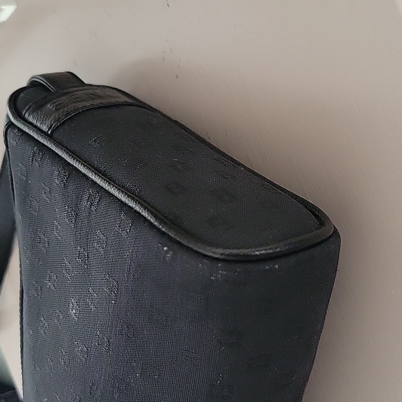 Vintage FENDI Black Leather & Canvas Crossbody Bag - Picture 12 of 16